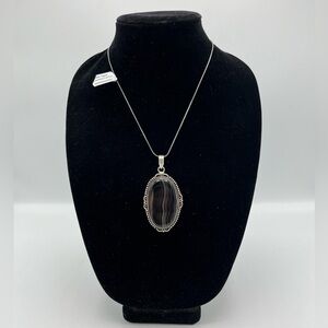 NWT-Banded Agate pendant German silver necklace